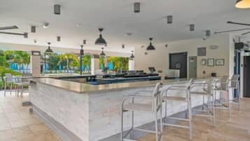 Bar (en la propiedad)