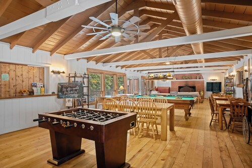 Mountain Magic: Cozy Cabins, World-Class Fishing & Rocky Mountain Charm
