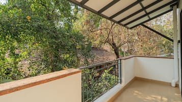 Vila, 4 kamar tidur, balkon, pemandangan kebun | Pemandangan balkon