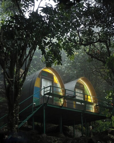 Cloub Cabana Holidays