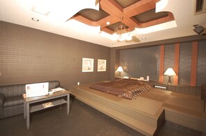 Geluiddichte muren, gratis wifi, beddengoed