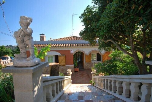 Club Villamar - Spacious holiday villa Lloret de Mar with private swimming pool in the natural ga...