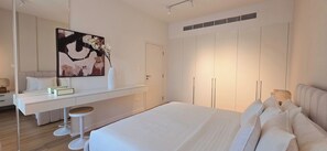 1 bedroom, iron/ironing board, free WiFi, bed sheets