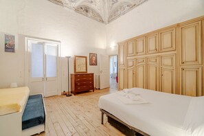 3 Schlafzimmer, Bügeleisen/Bügelbrett, WLAN, Bettwäsche