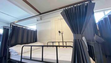 Economy Shared Dormitory, Balcony | WiFi (free)