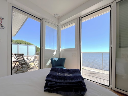 Bassin front villa with private beach access, heated pool - 14 pers