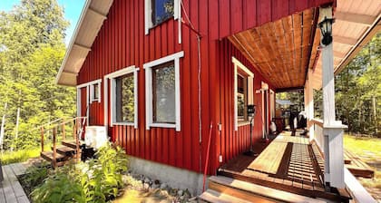 Winter Wonderland Cabin in Hämeenlinna, Finland