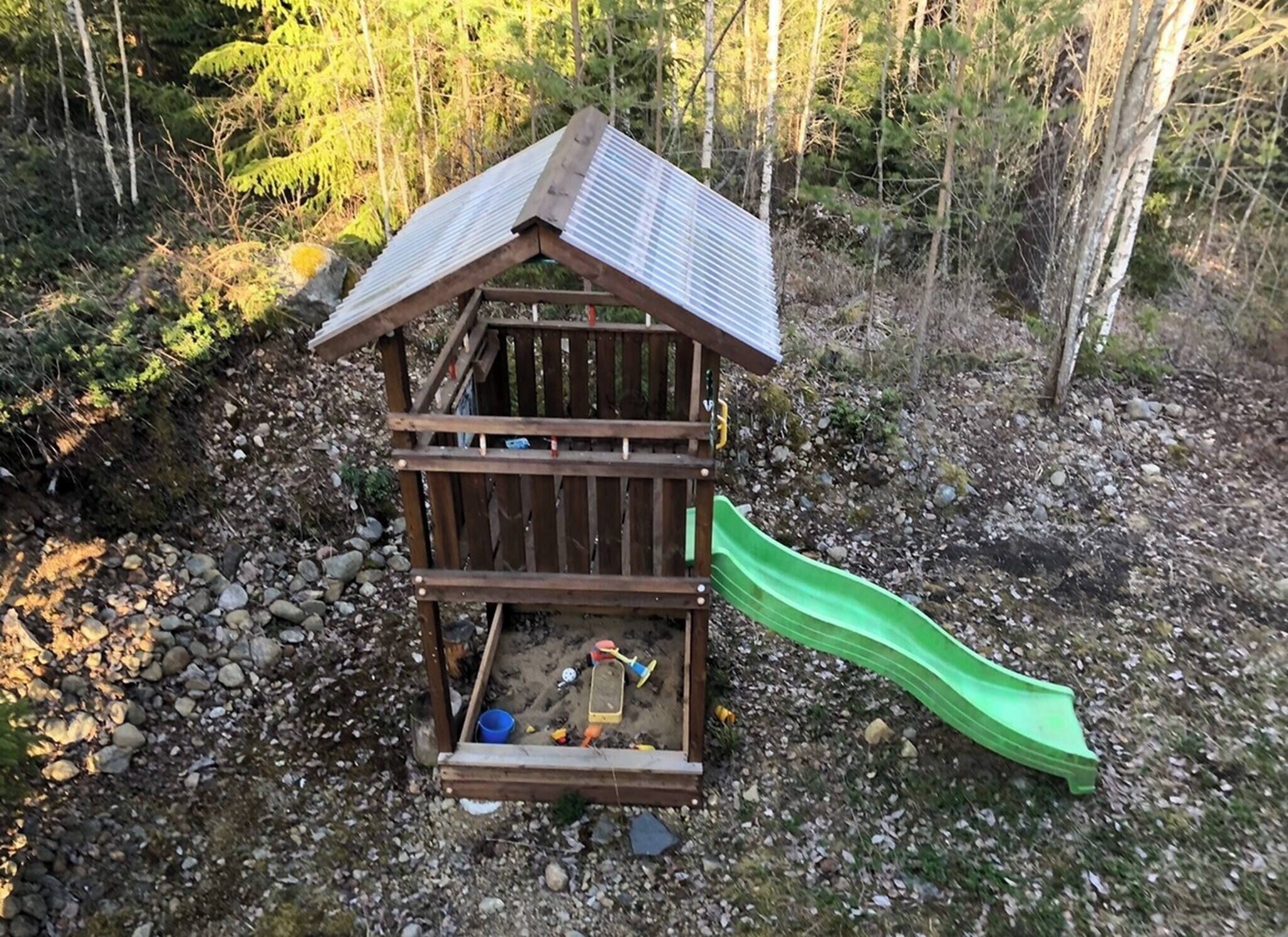Cabin, 2 Bedrooms, Patio | Children's area