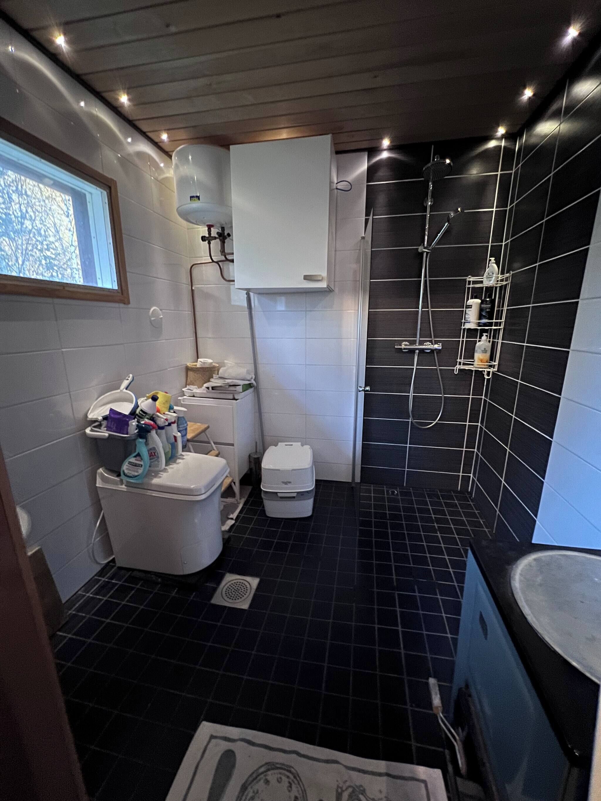 Cabin, 2 Bedrooms, Patio | Bathroom