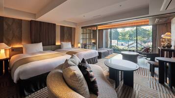 Kamar Twin Deluks, Bebas Asap Rokok | Brankas, meja kerja, tirai kedap cahaya, dan setrika/meja setrika