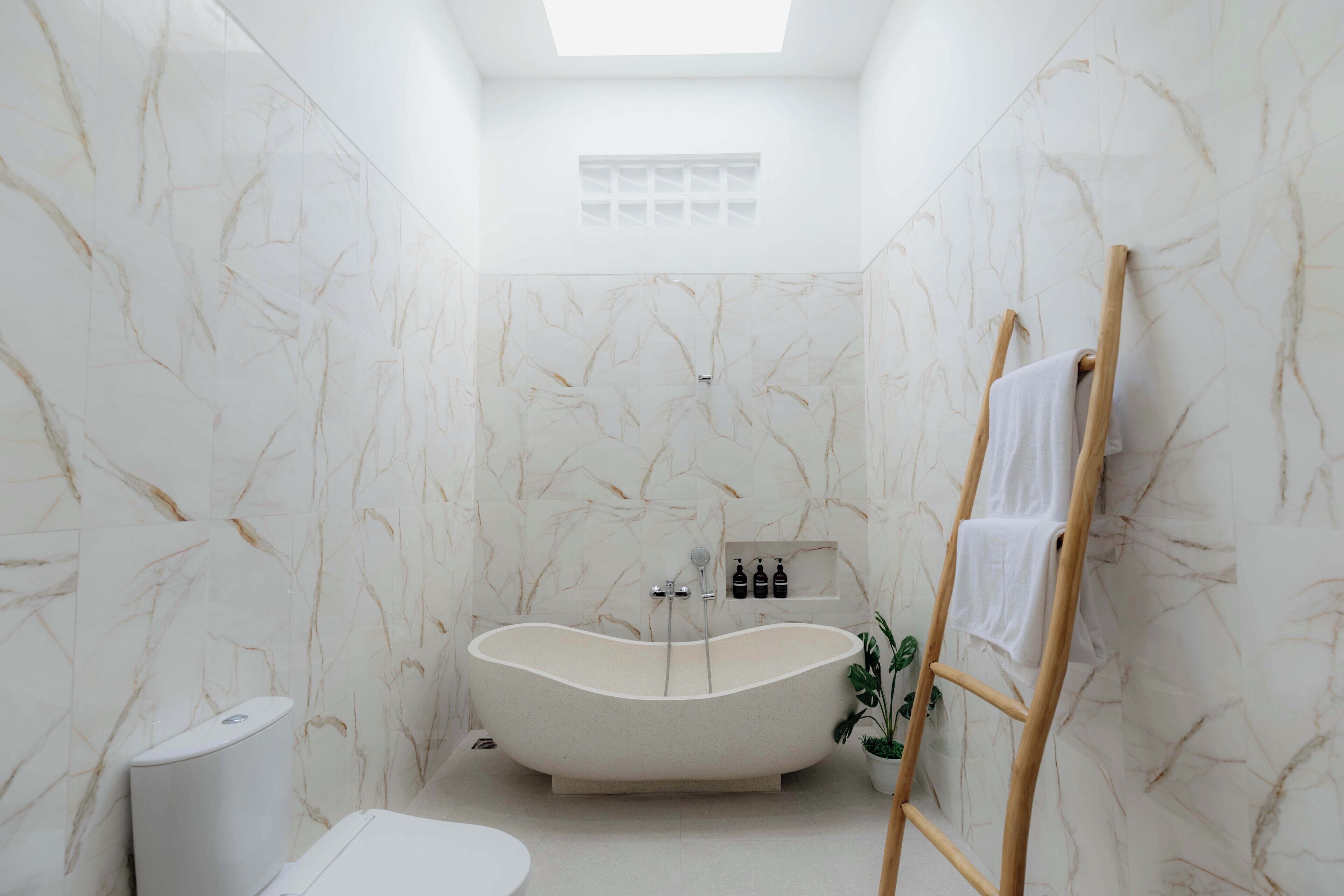 Familienvilla, 2 Schlafzimmer, eigener Pool, Poolblick | Badezimmer | Hausschuhe