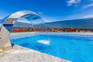 Piscine extérieure
