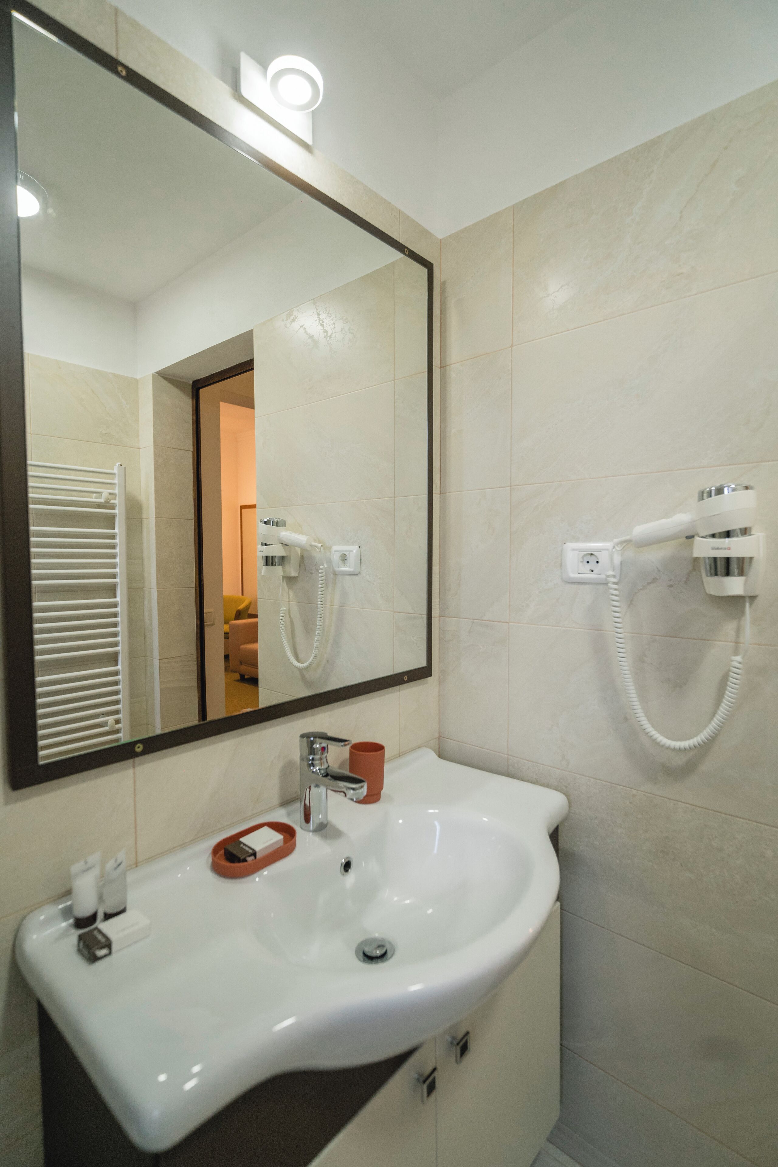 Comfort-Doppelzimmer, 1 Schlafzimmer | Badezimmer | Dusche, Haartrockner, Seife, Shampoo