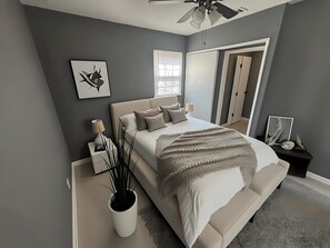 4 habitaciones, tabla de planchar con plancha, wifi y ropa de cama