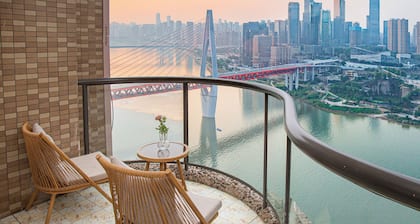 Nuanyu Apartment with River View & Drone Show View