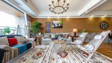 Elite Apartment, Berbilang Katil, Patio, Ocean View | Wi-fi percuma, cadar katil