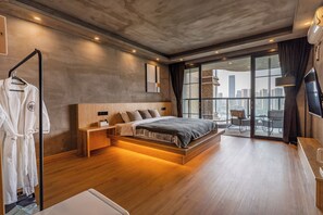 舒适双人房, 1 张大床, 阳台, 海洋景观 | 隔音、免费 WiFi、床单