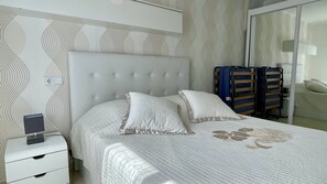 2 Schlafzimmer, Bügeleisen/Bügelbrett, kostenloses WLAN, Bettwäsche