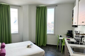 Bügeleisen/Bügelbrett, WLAN, Bettwäsche