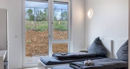 Zimmer '7' mit gemeinsamer Terrasse und Wi-Fi