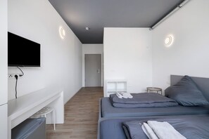 1 bedroom, free WiFi, bed sheets