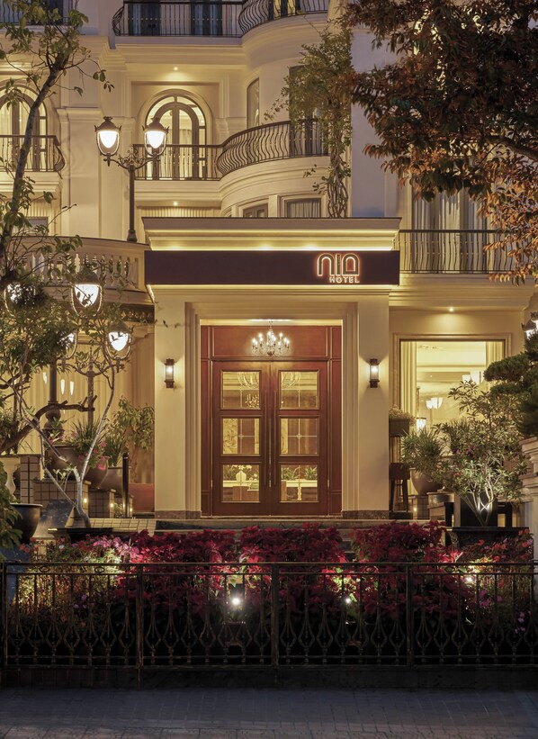 Façana frontal de l'allotjament