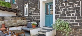 Holiday Home 'Family' with Shared Terrace and Wi-Fi