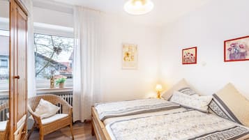 2 Schlafzimmer, Bügeleisen/Bügelbrett, kostenloses WLAN, Bettwäsche