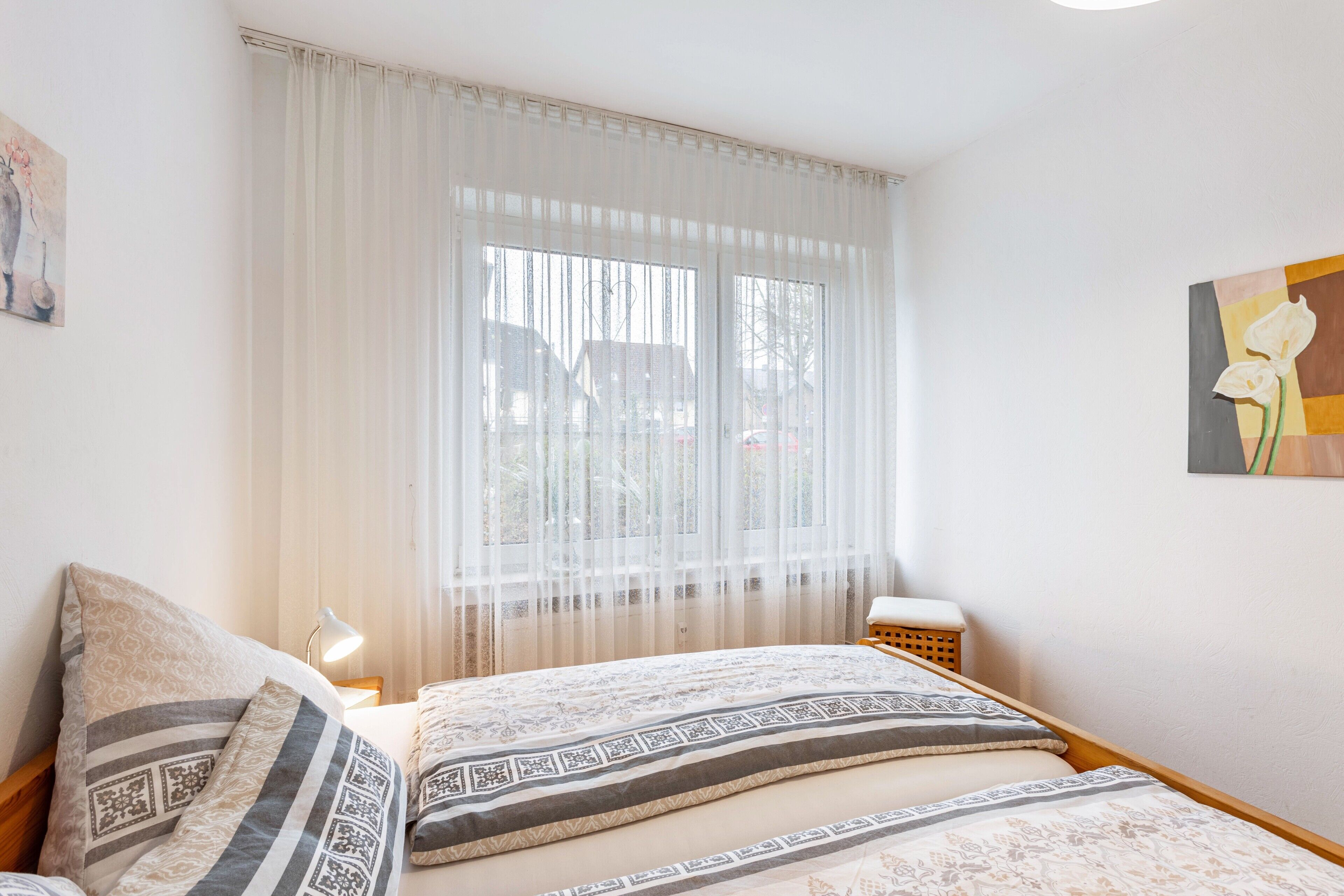 2 dormitorios, tabla de planchar con plancha, wifi gratis y ropa de cama