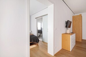 1 chambre, fer et planche à repasser, Wi-Fi gratuit, draps fournis