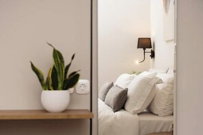 3 chambres, fer et planche à repasser, Wi-Fi, draps fournis