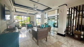 Condo, 2 Bedrooms, Accessible, Smoking | Interior