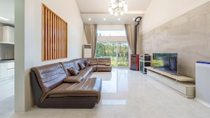 Unclassified image, 3 of 48, button - Daebudo Freesia Private Pool Villa (Ansan)