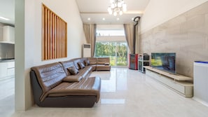 Basic-Zimmer, 3Â Schlafzimmer (Freesia B)