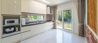 Daebudo Freesia Private Pool Villa