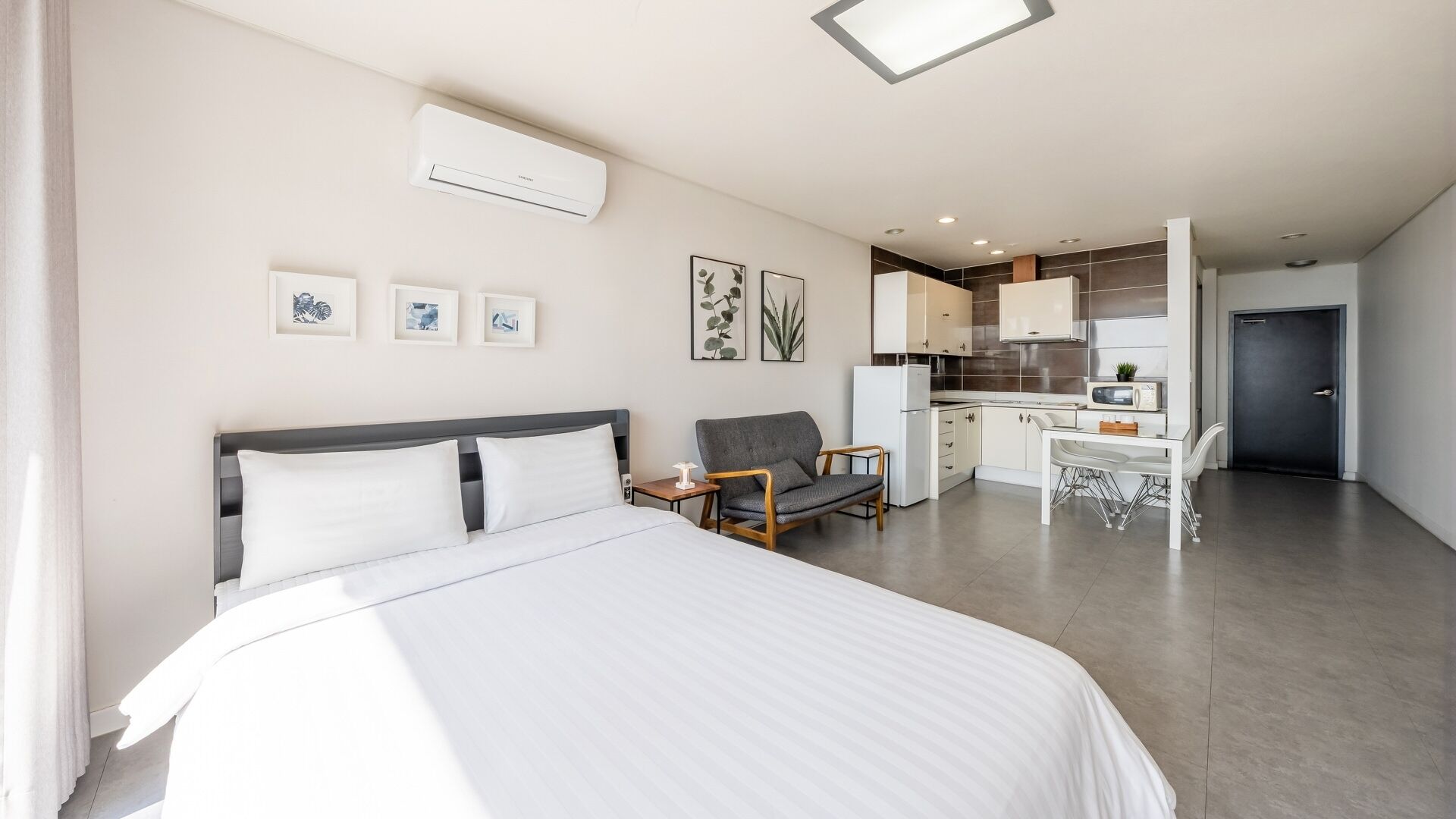 Basic Room, 1 Bedroom (room 202(no pet)) | 1 bedroom, free WiFi