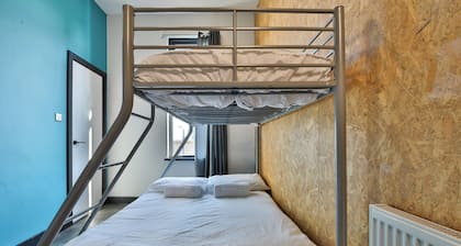 Studio 95 - Shared & Private Rooms