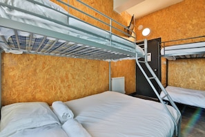 Wi-Fi gratuit, draps fournis