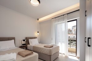 2 bedrooms, desk, iron/ironing board, travel cot