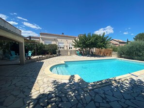 Piscine extérieure