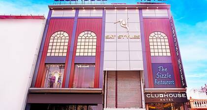 Club House Hotel Ayodhya