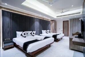 1 bedroom - Club House Hotel Ayodhya (Faizabad)
