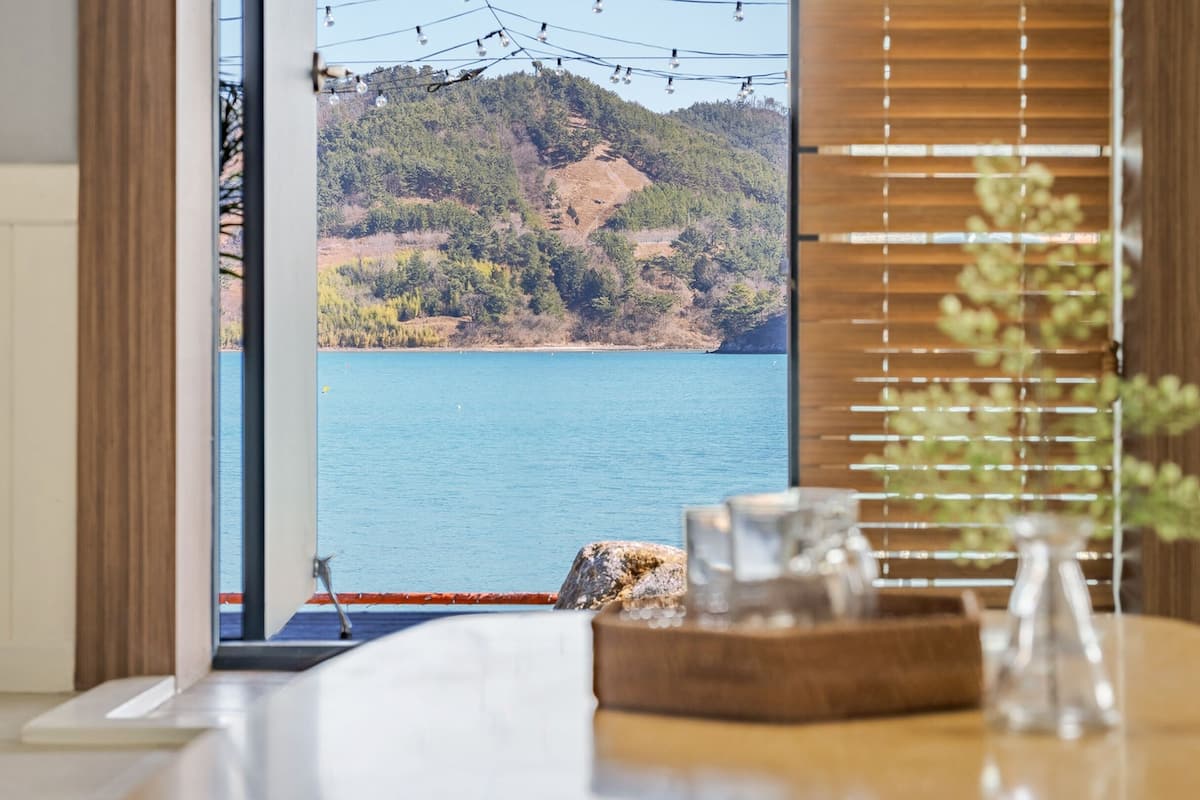 Phòng cơ bản, 1 phòng ngủ (Room 102 (Ocean View / Private Barbec) | 1 phòng ngủ, truy cập Internet không dây miễn phí