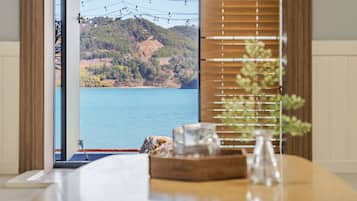 Habitaciรณn bรกsica, 1 habitaciรณn (Room 102 (Ocean View / Private Barbec) | 1 dormitorio y wifi gratis