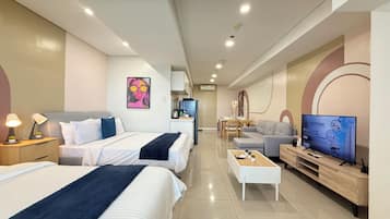 Family Suite, Bay View | 1 bedroom, free WiFi, bed sheets