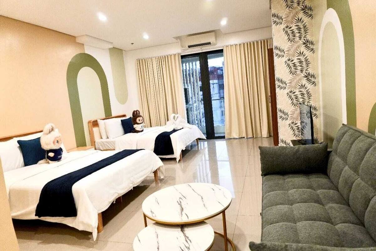 Family Suite, City View