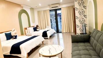 Family Suite, City View | Free WiFi, bed sheets