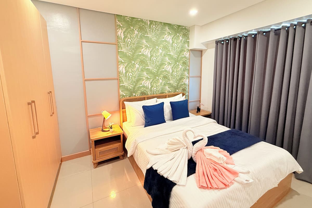 1 bedroom, free WiFi, bed sheets