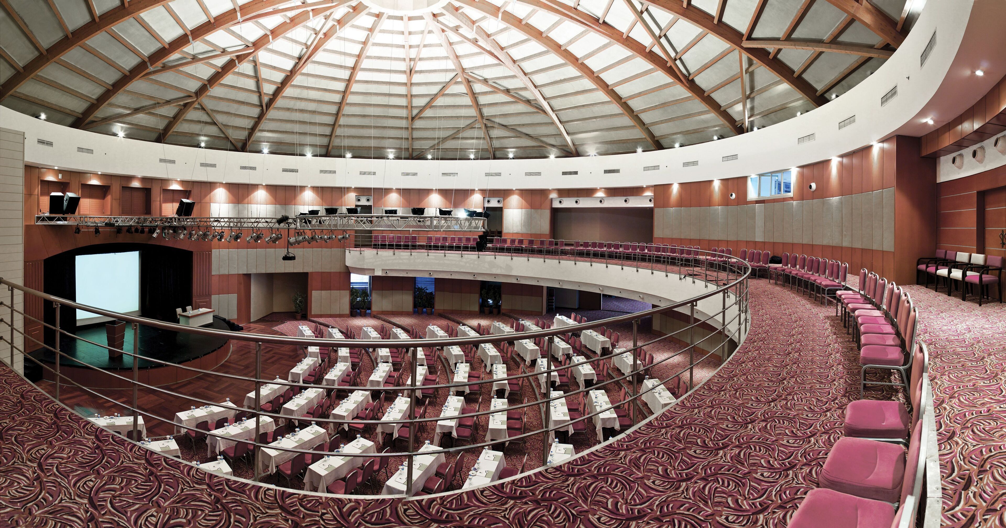 Photo - Paloma Sencia