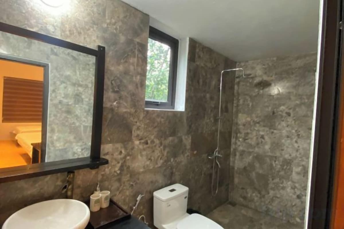 Bathroom | Slippers, bidet